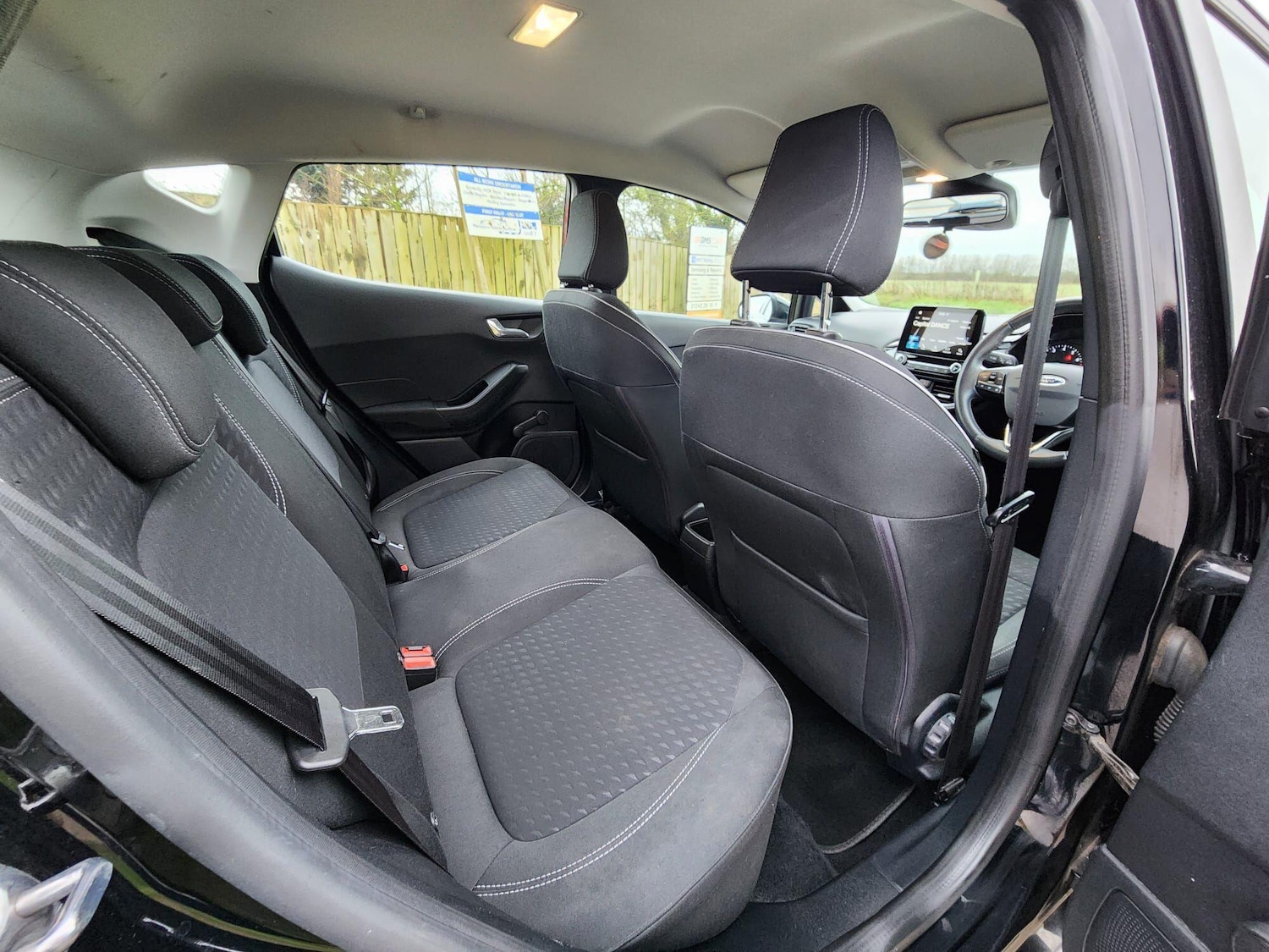 Used Ford Fiesta 2018 for sale - 77131333: Photo 11