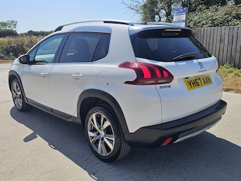 Used Peugeot 2008 2017 for sale - 79279710: Photo