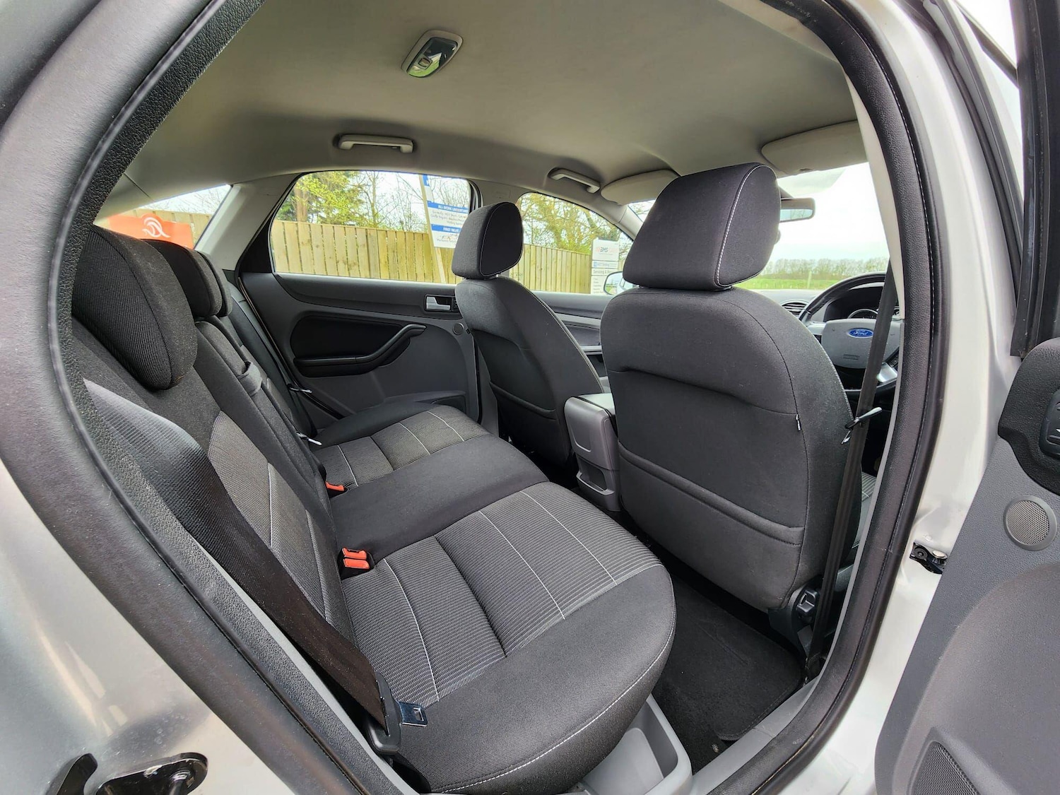 Used Ford Focus 2010 for sale - 78100758: Photo 13