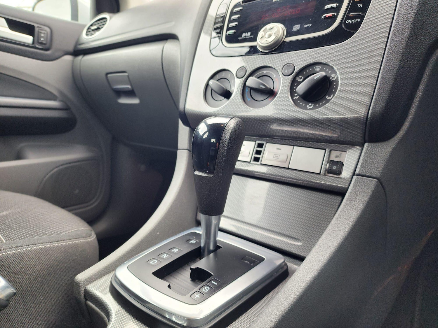 Used Ford Focus 2010 for sale - 78100758: Photo 7