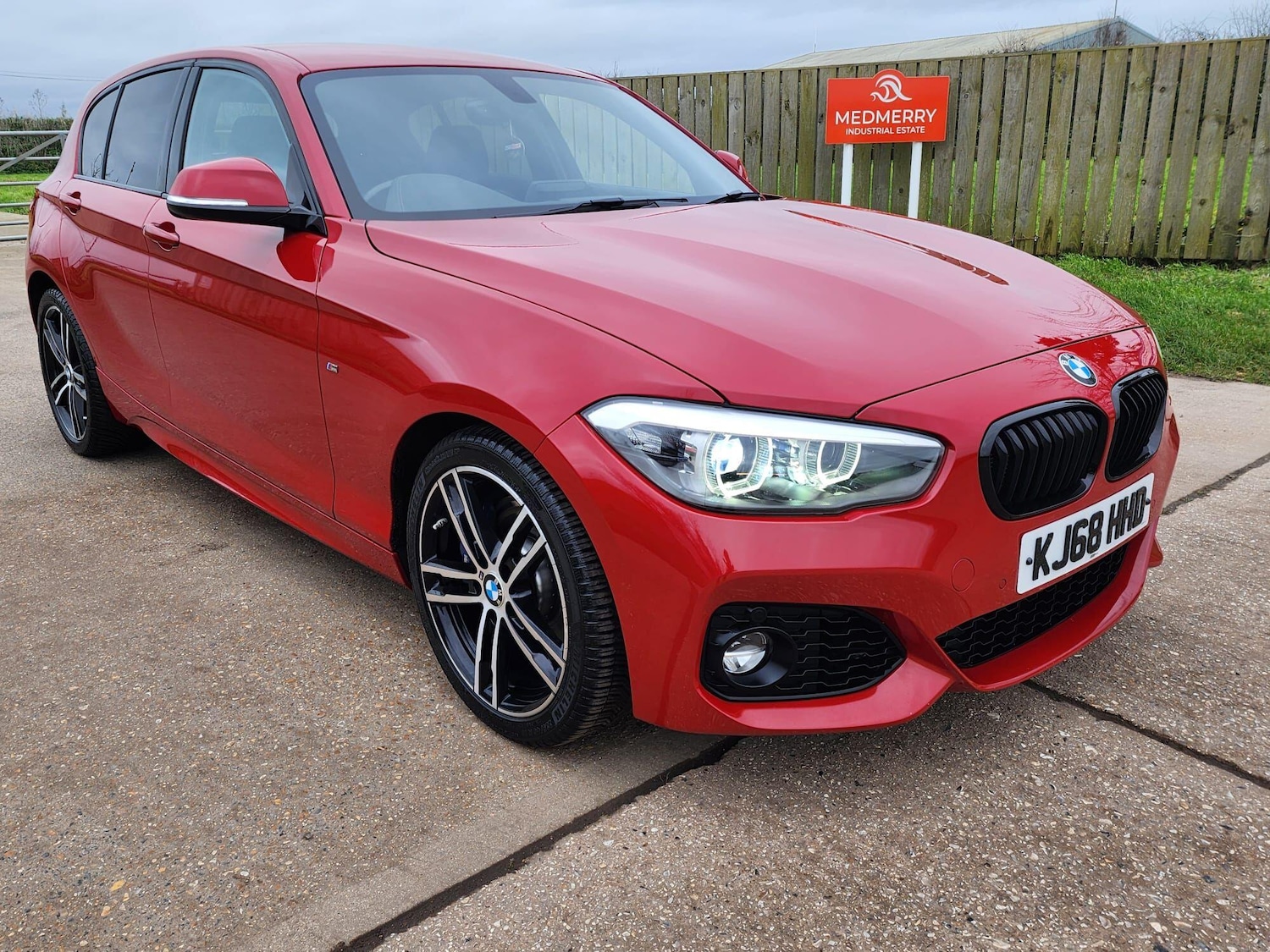 Used BMW 1 Series 2019 for sale - 76953331: Photo 1