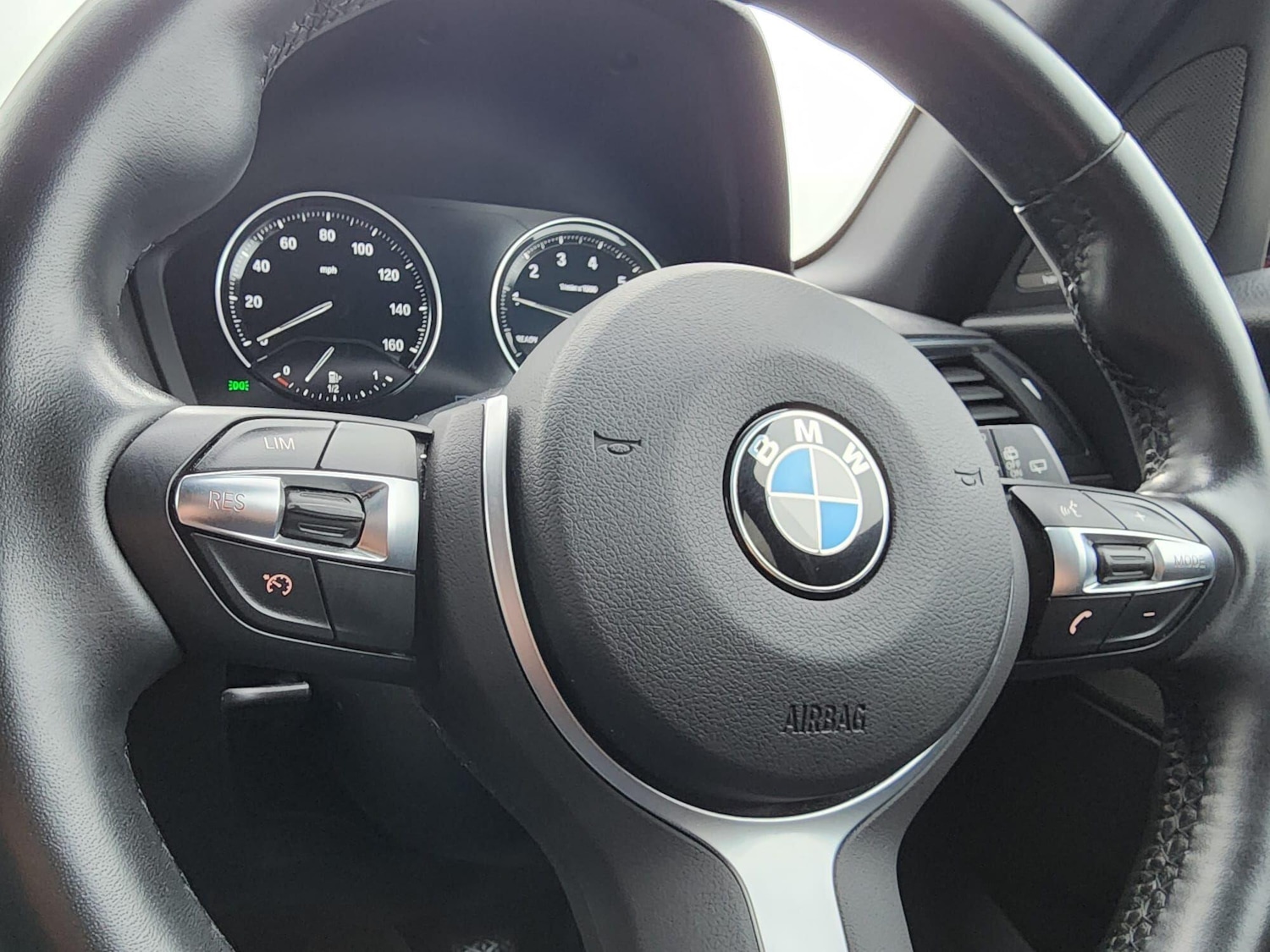 Used BMW 1 Series 2019 for sale - 76953331: Photo 20