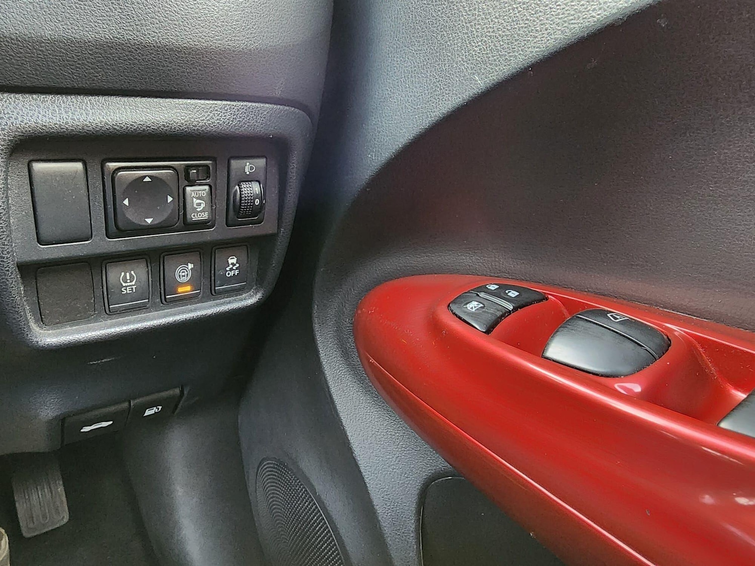 Used Nissan Juke 2014 for sale - 76573794: Photo 15