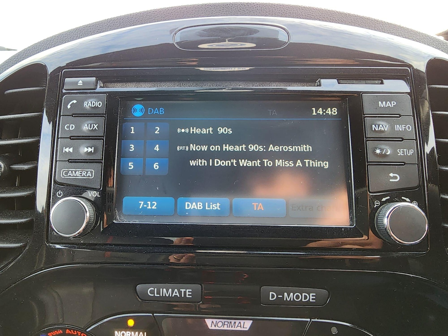 Used Nissan Juke 2014 for sale - 76573794: Photo 18