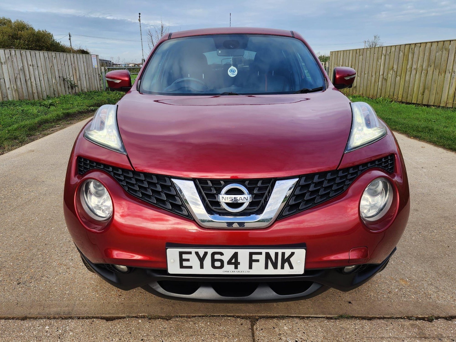 Used Nissan Juke 2014 for sale - 76573794: Photo 2