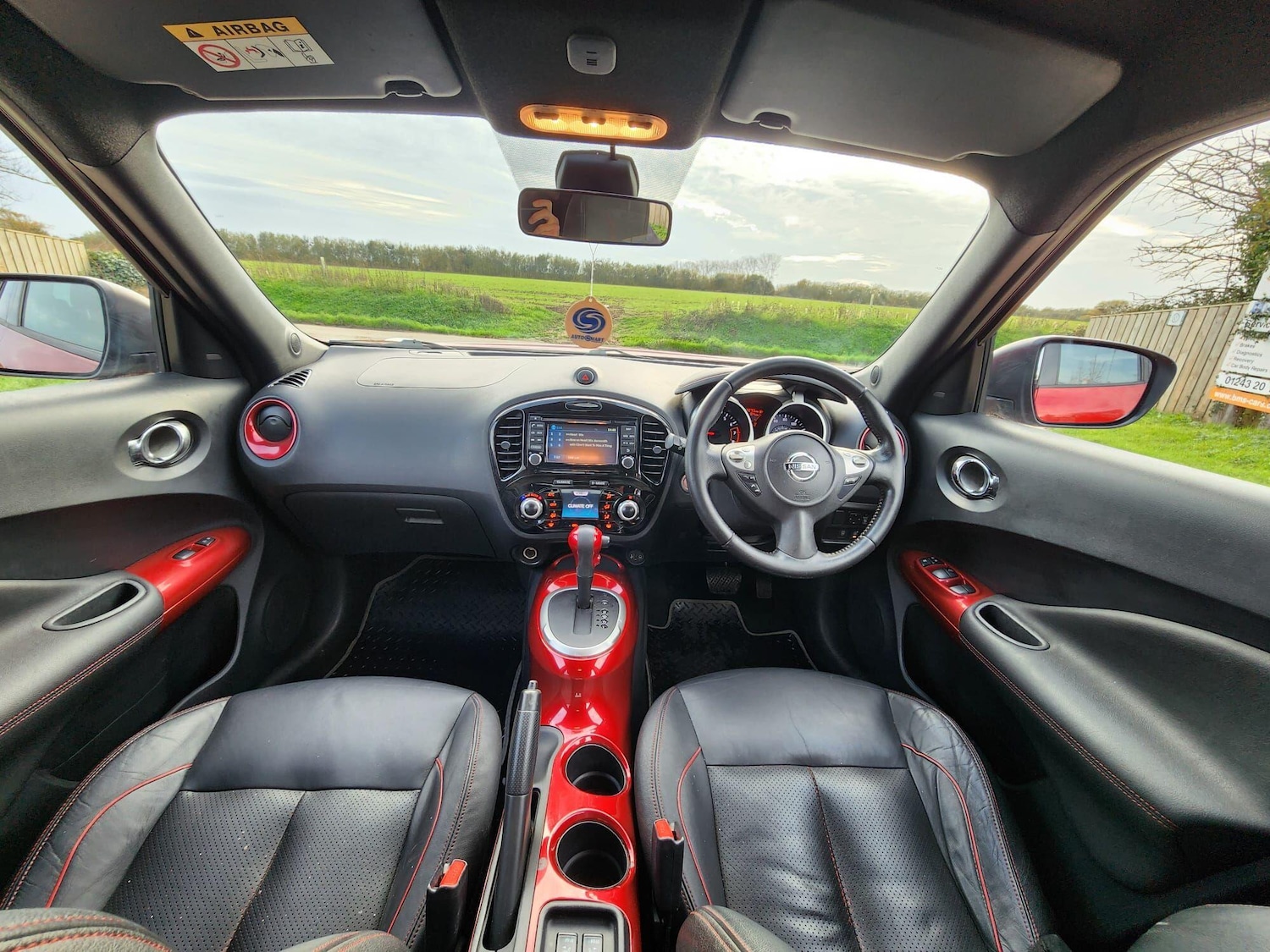 Used Nissan Juke 2014 for sale - 76573794: Photo 8