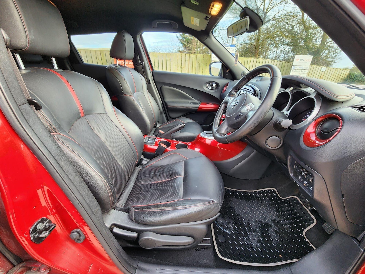 Used Nissan Juke 2014 for sale - 76573794: Photo 9