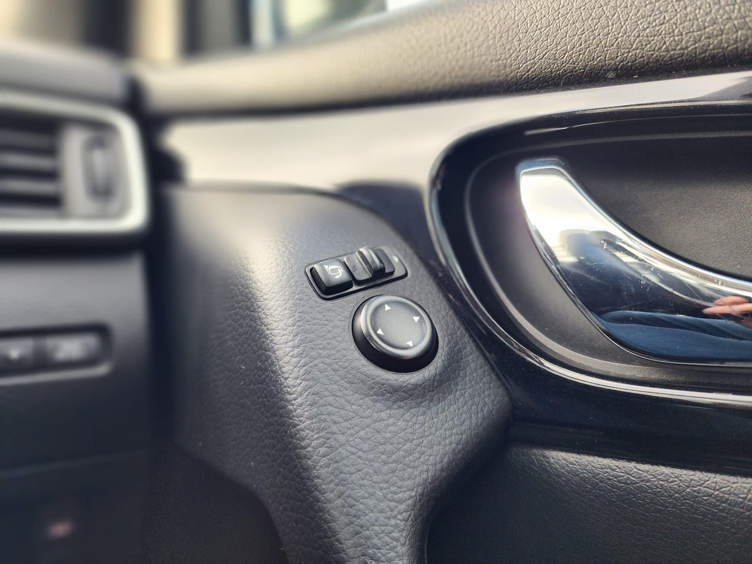 Used Nissan Qashqai 2015 for sale - 76899378: Photo 12