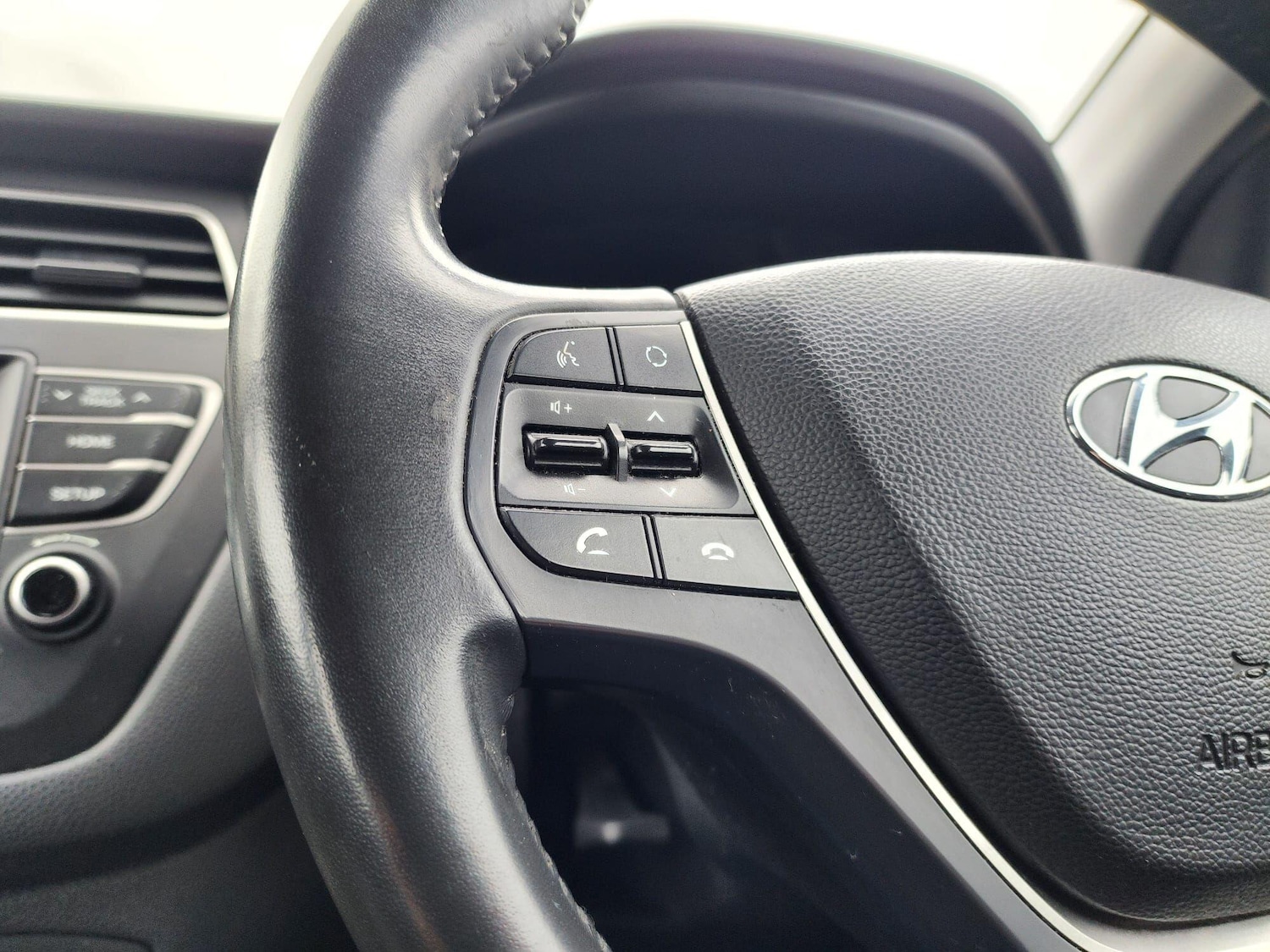 Used Hyundai i20 2018 for sale - 76728077: Photo 13