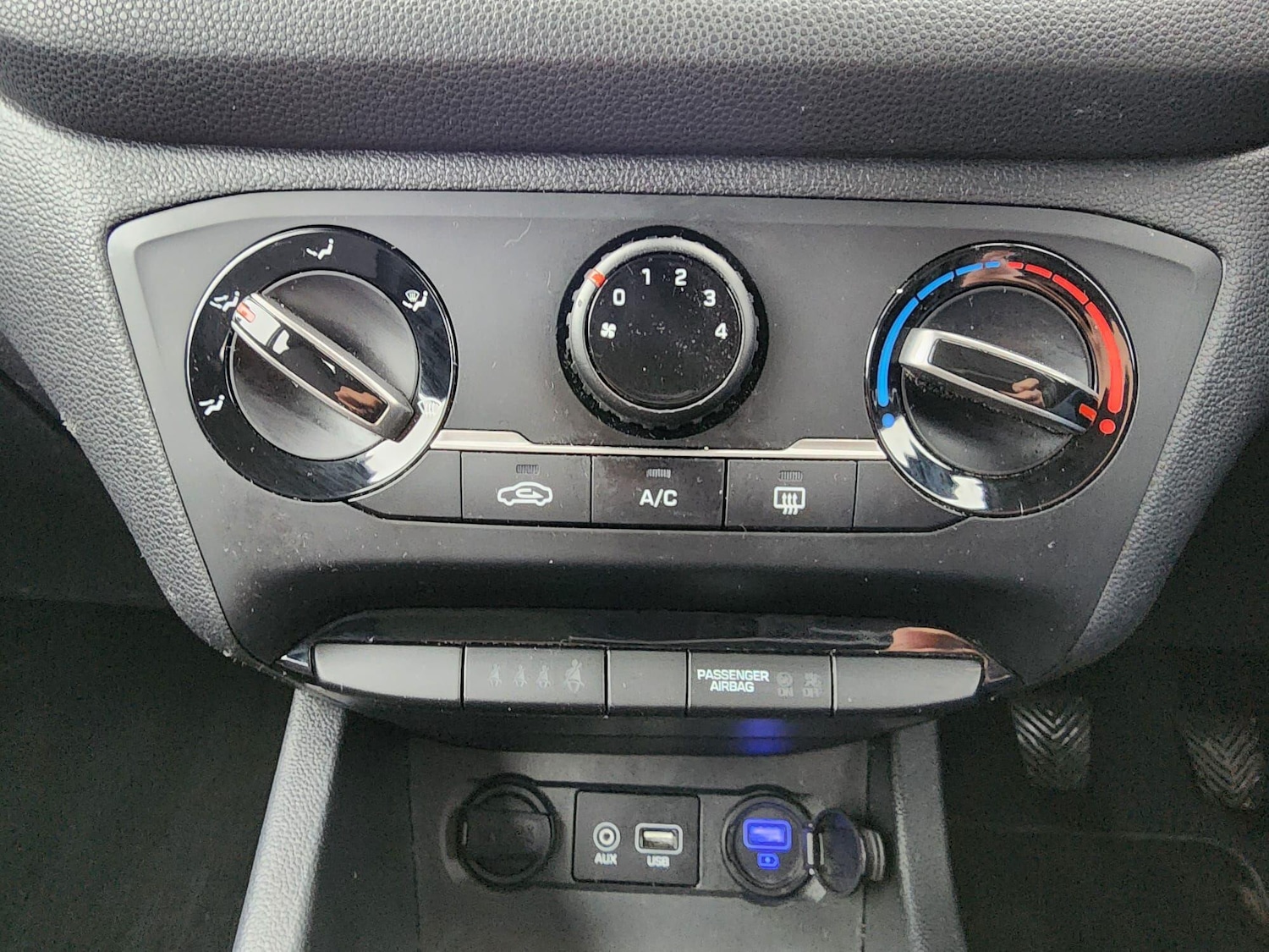 Used Hyundai i20 2018 for sale - 76728077: Photo 15