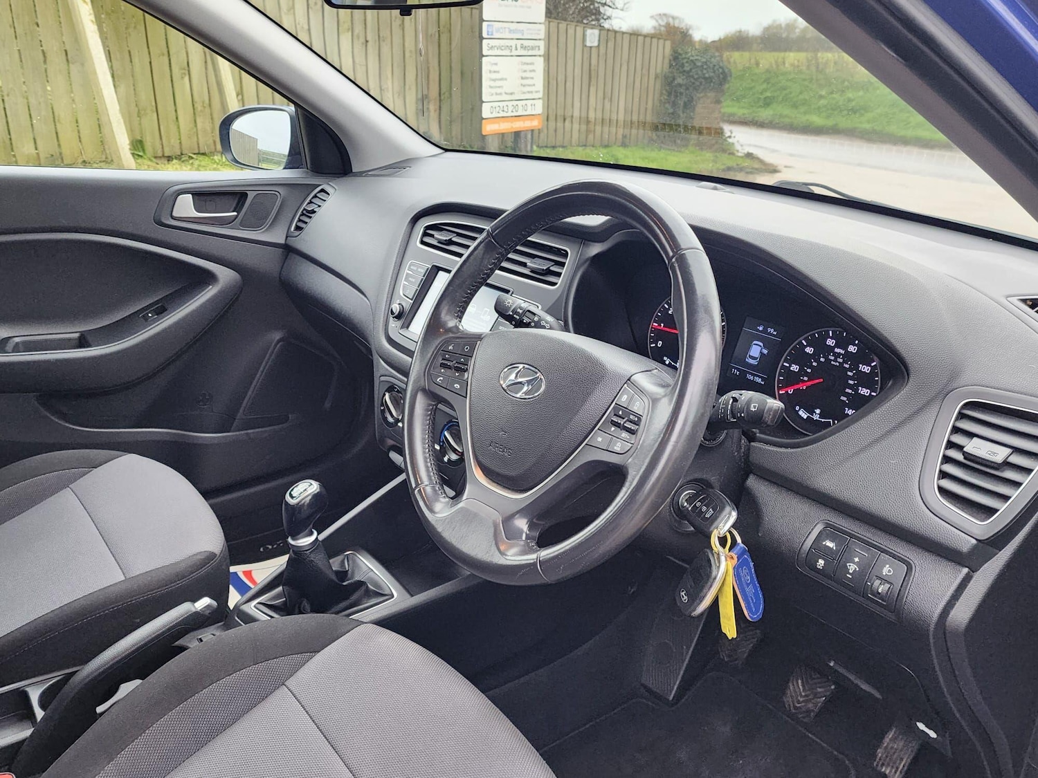 Used Hyundai i20 2018 for sale - 76728077: Photo 7