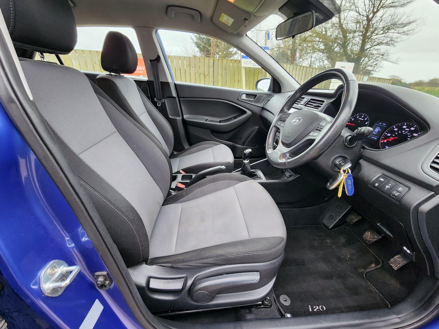 Used Hyundai i20 2018 for sale - 76728077: Photo 8