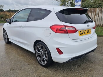 Used Ford Fiesta 2018 for sale - 79766785: Photo