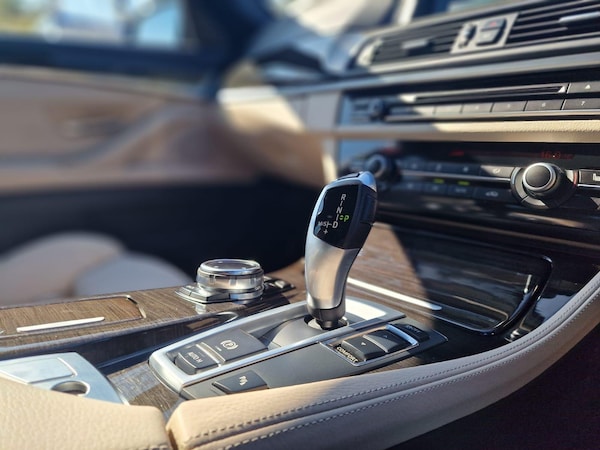 Used BMW 5 Series 2013 for sale - 76226169: Photo 38