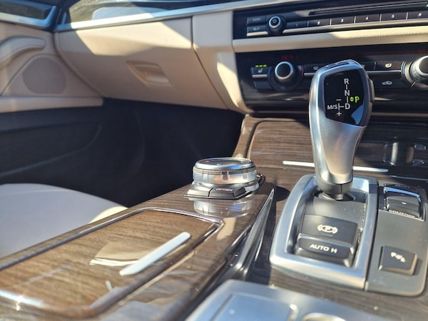 Used BMW 5 Series 2013 for sale - 76226169: Photo 8
