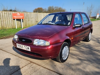 Used Ford Fiesta 1998 for sale - 77738397: Photo