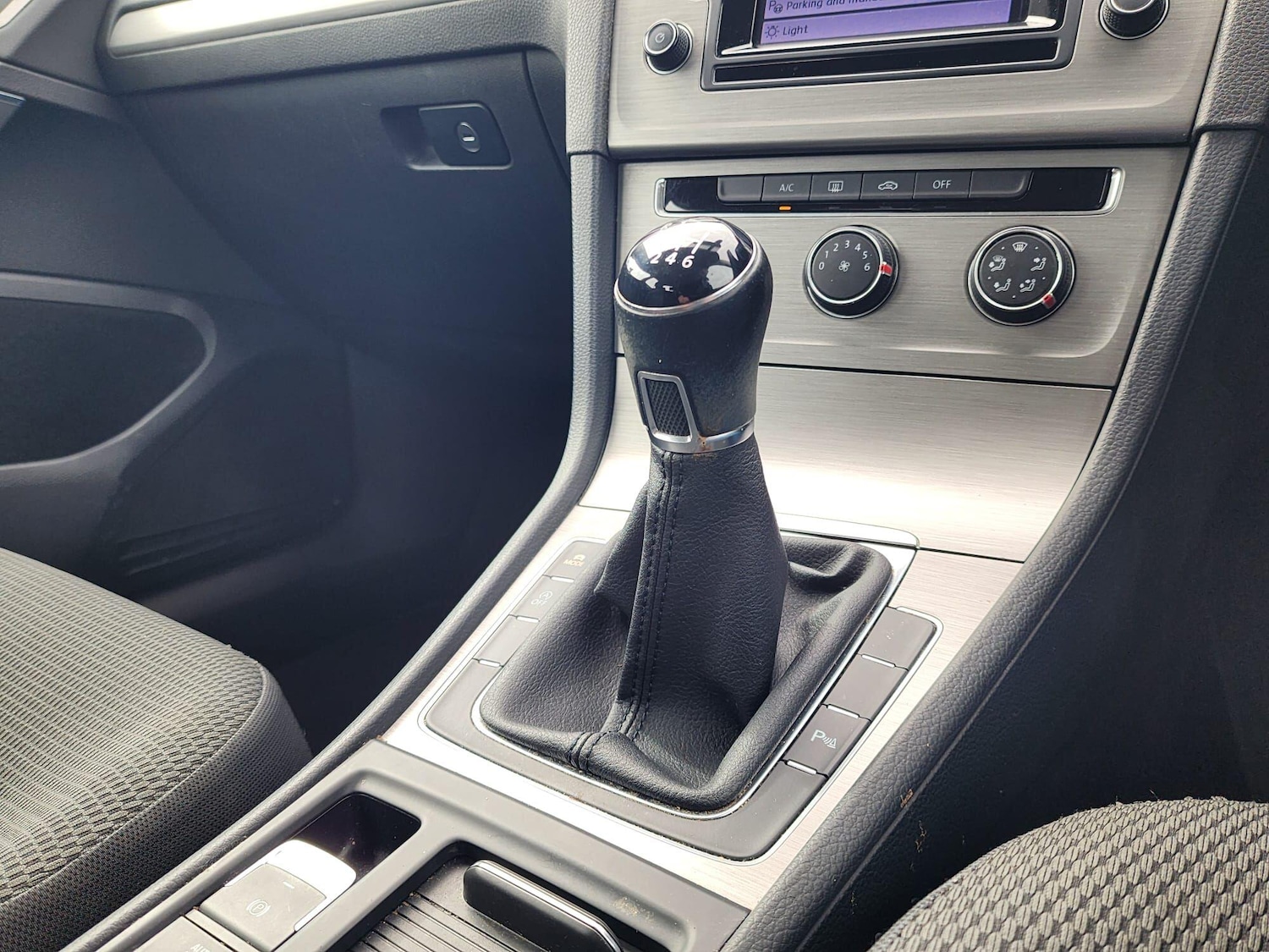 Used Volkswagen Golf 2015 for sale - 78085743: Photo 6