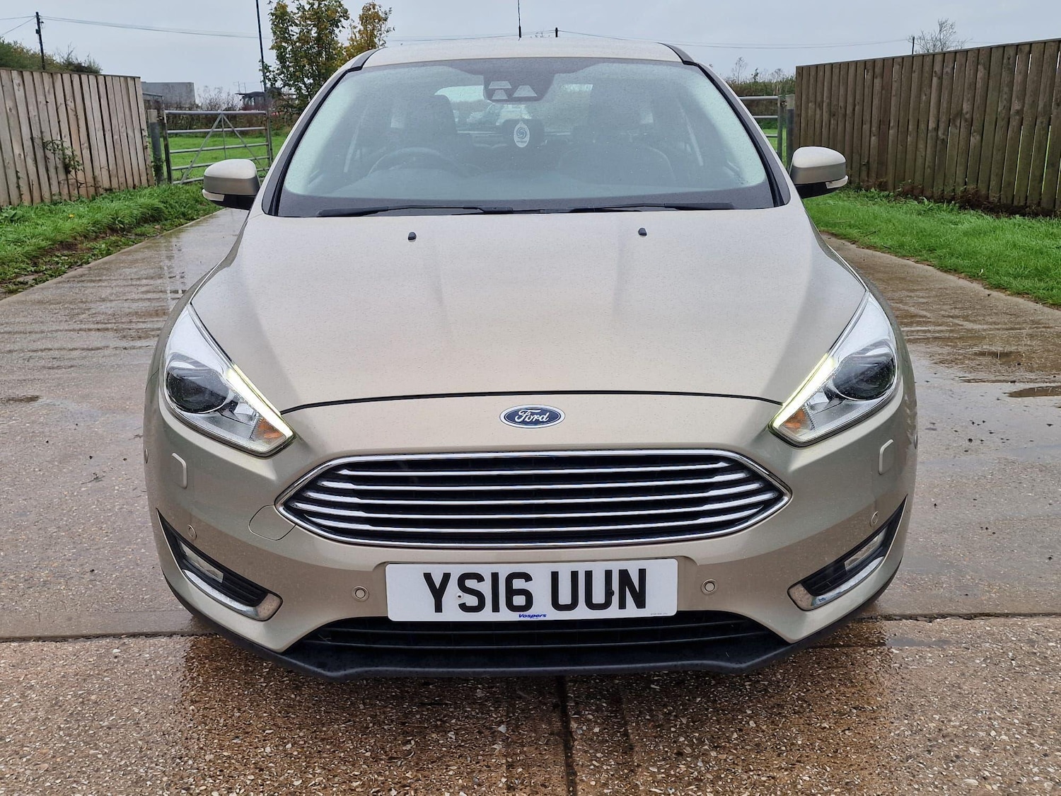 Used Ford Focus 2016 for sale - 76714203: Photo 2