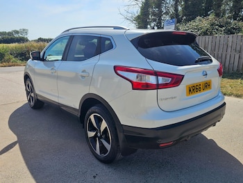 Used Nissan Qashqai 2016 for sale - 79074976: Photo