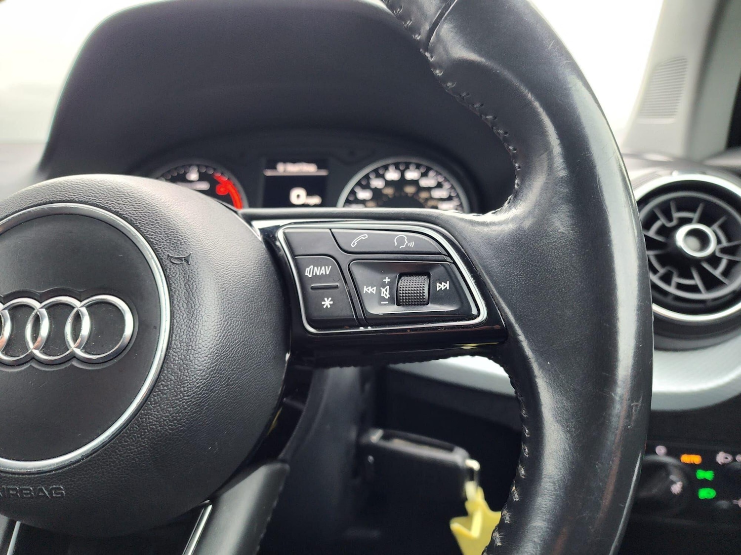 Used Audi Q2 2020 for sale - 77039957: Photo 17