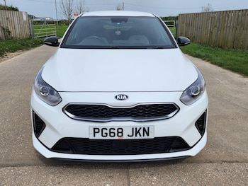 Used Kia Ceed 2019 for sale - 78157229: Photo