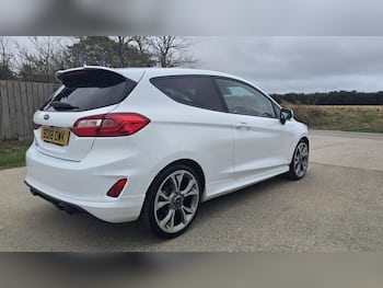 Used Ford Fiesta 2018 for sale - 79698571: Photo