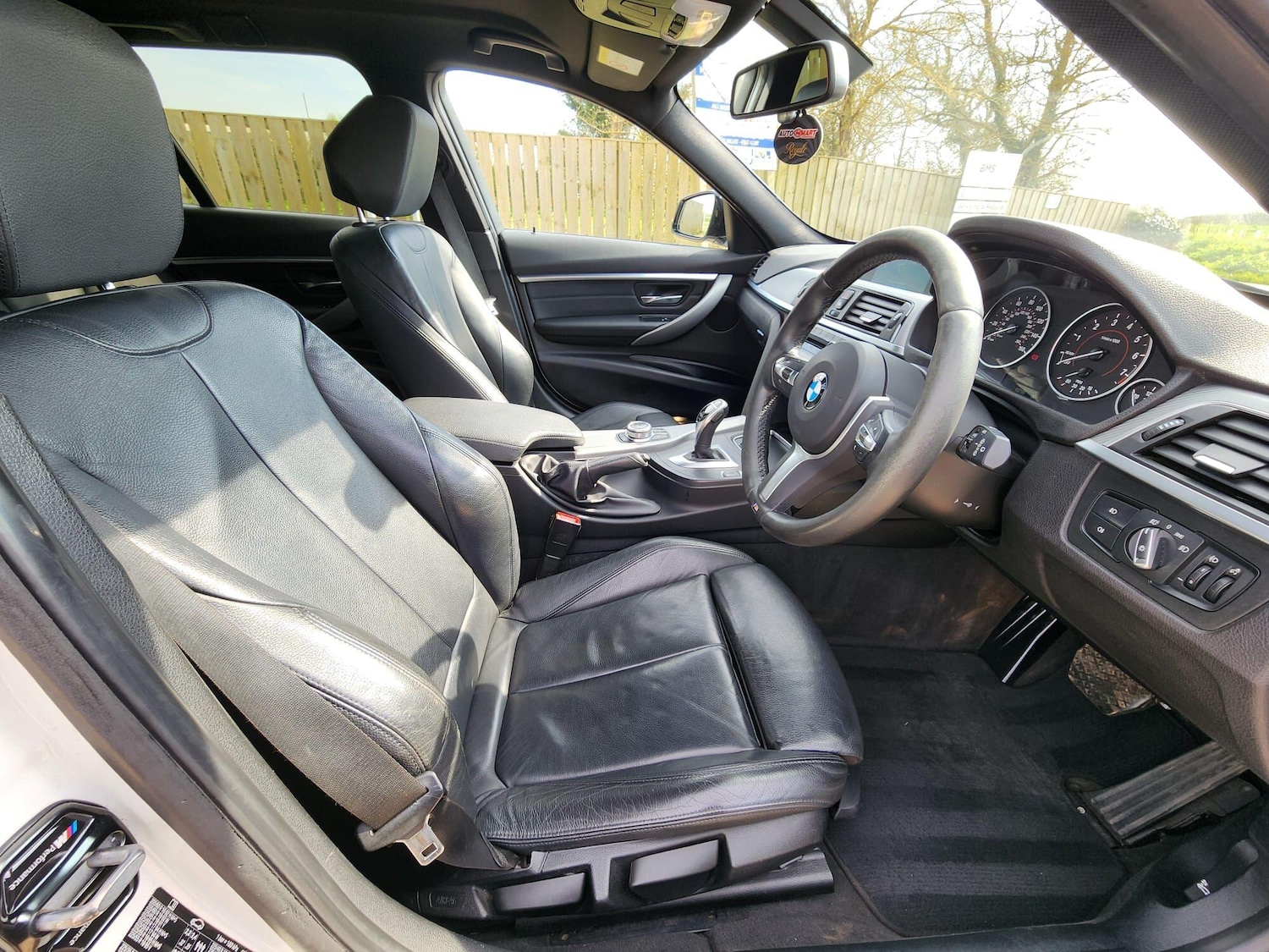 Used BMW 3 Series 2018 for sale - 77970049: Photo 11