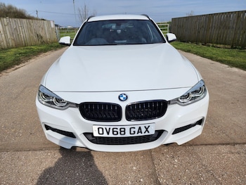 Used BMW 3 Series 2018 for sale - 77970049: Photo