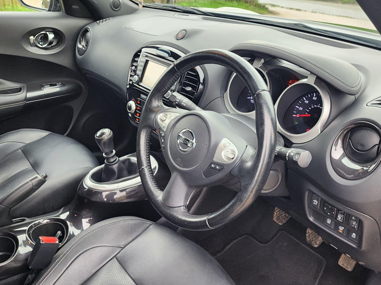 Used Nissan Juke 2014 for sale - 76549770: Photo 10