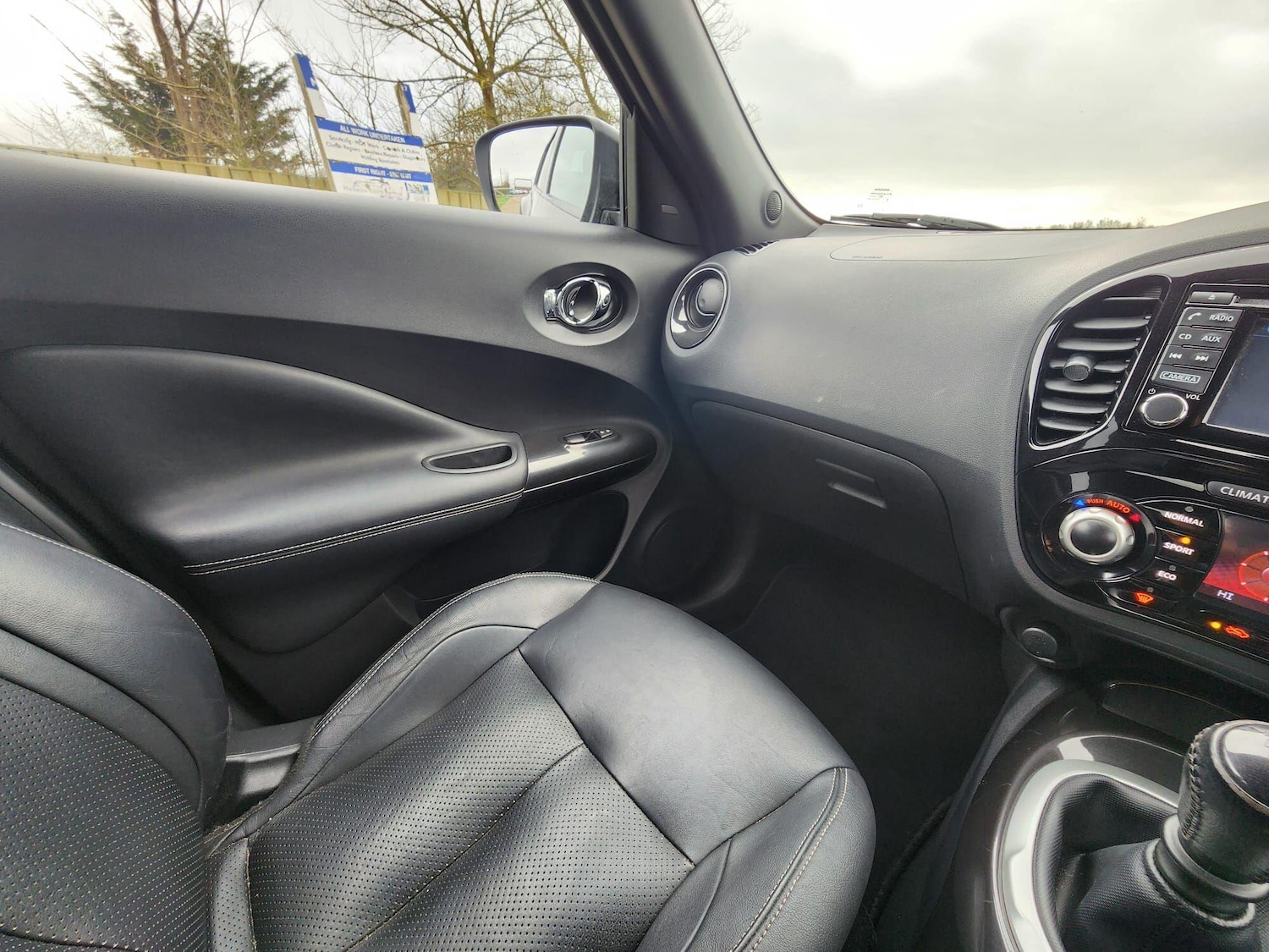 Used Nissan Juke 2014 for sale - 76549770: Photo 25