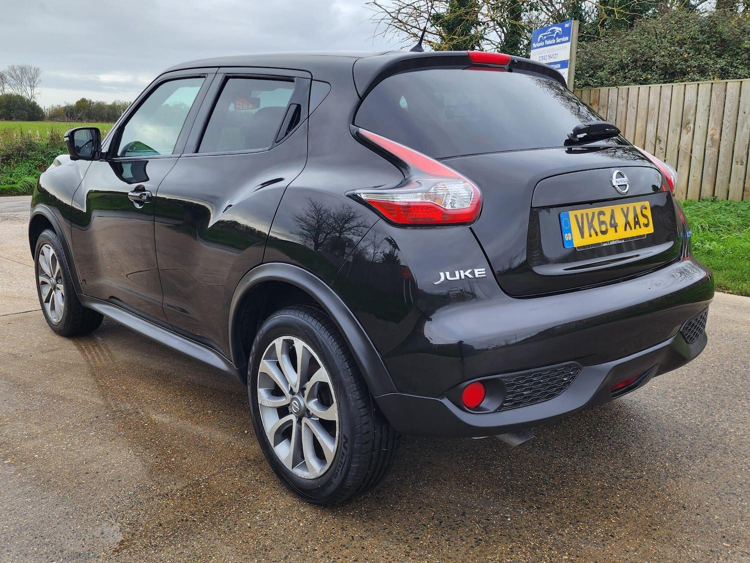 Used Nissan Juke 2014 for sale - 76549770: Photo 4