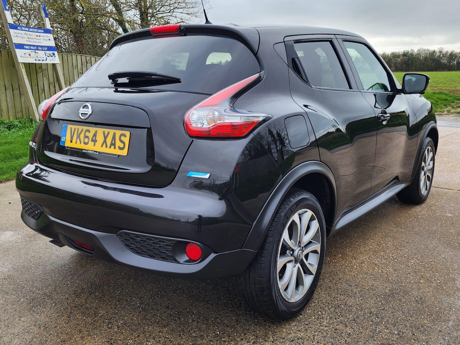 Used Nissan Juke 2014 for sale - 76549770: Photo 6