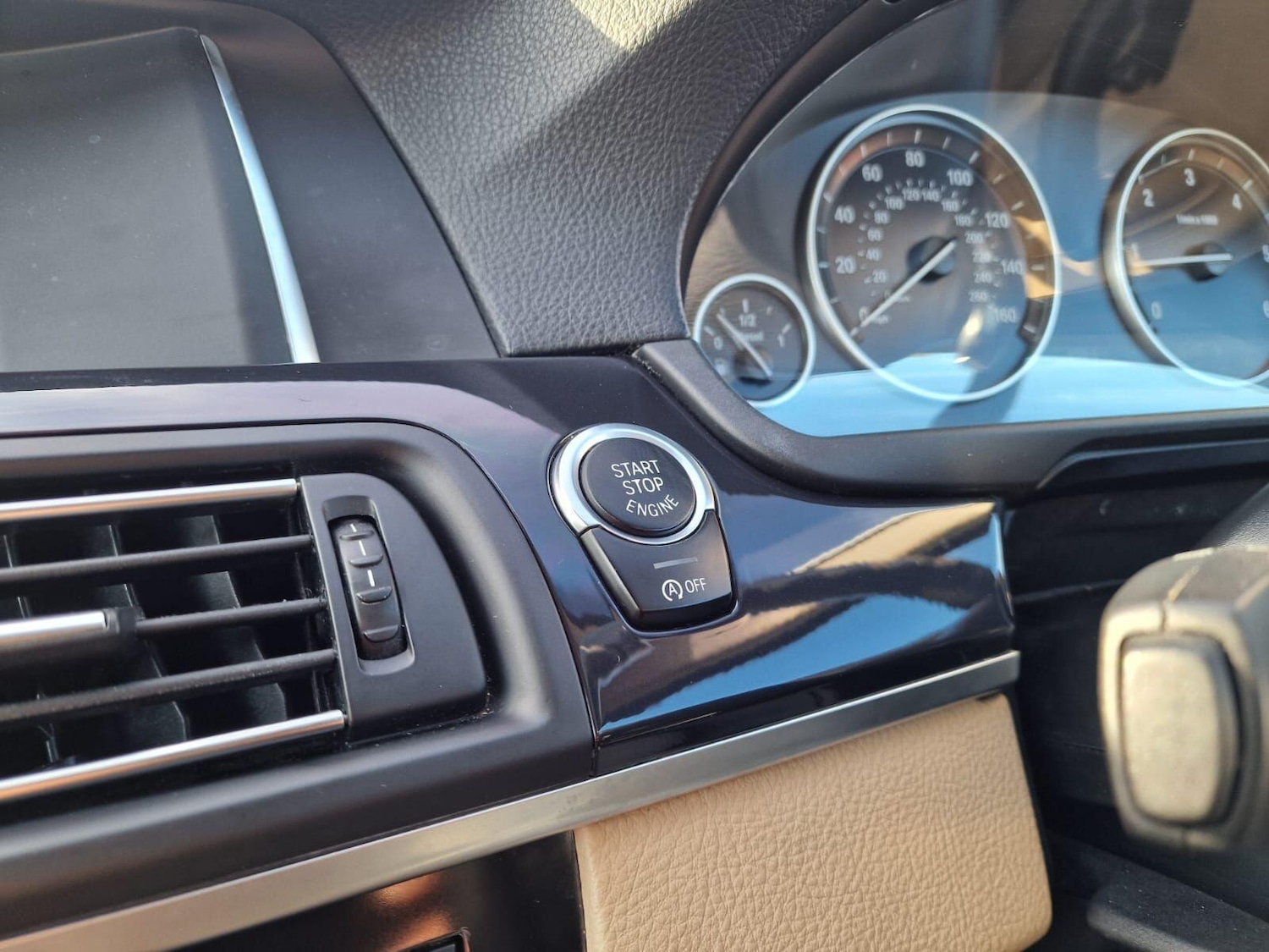 Used BMW 5 Series 2014 for sale - 76584911: Photo 27