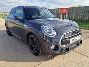 Used MINI Hatch 2018 for sale - 76423058: Photo
