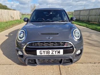 Used MINI Hatch 2018 for sale - 76423058: Photo
