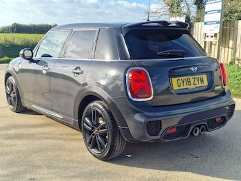 Used MINI Hatch 2018 for sale - 76423058: Photo