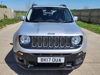 Used Jeep Renegade 2017 for sale - 78492472: Photo