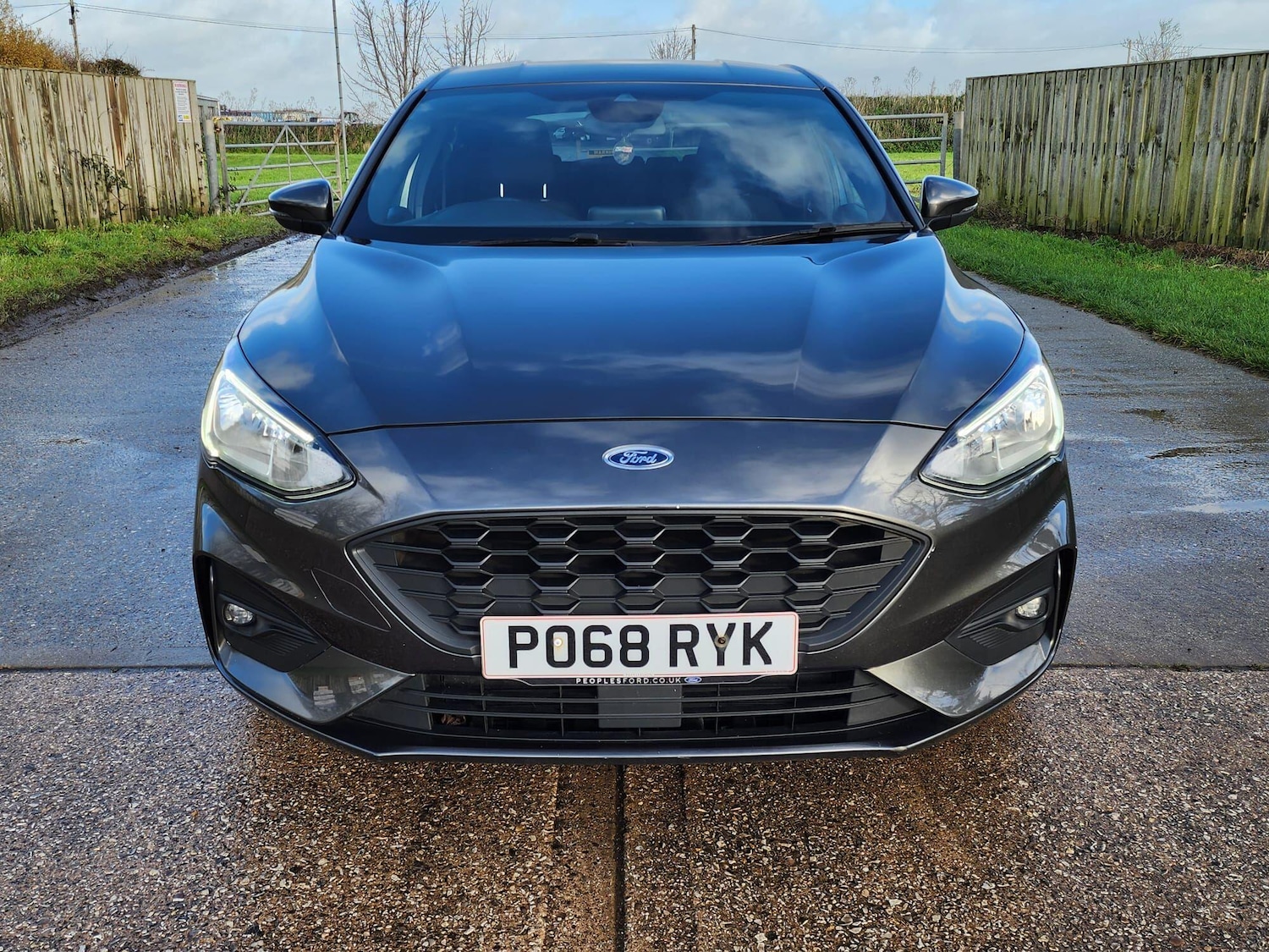 Used Ford Focus 2019 for sale - 76866196: Photo 2