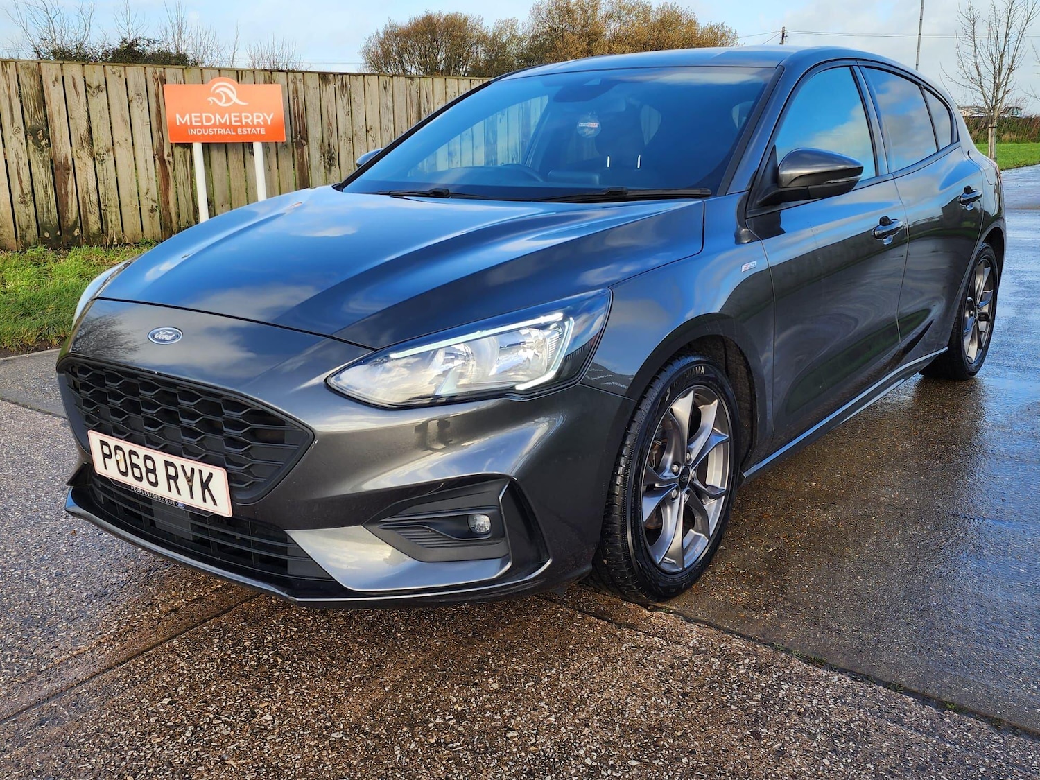 Used Ford Focus 2019 for sale - 76866196: Photo 3