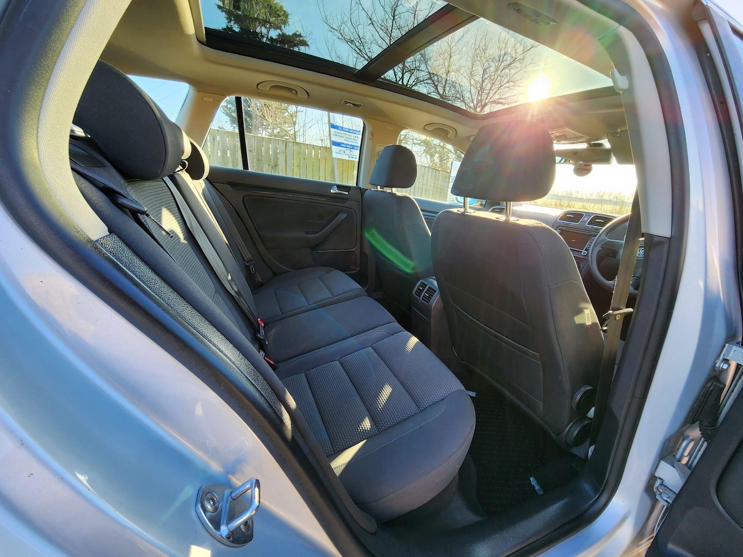 Used Volkswagen Golf 2013 for sale - 77892885: Photo 11