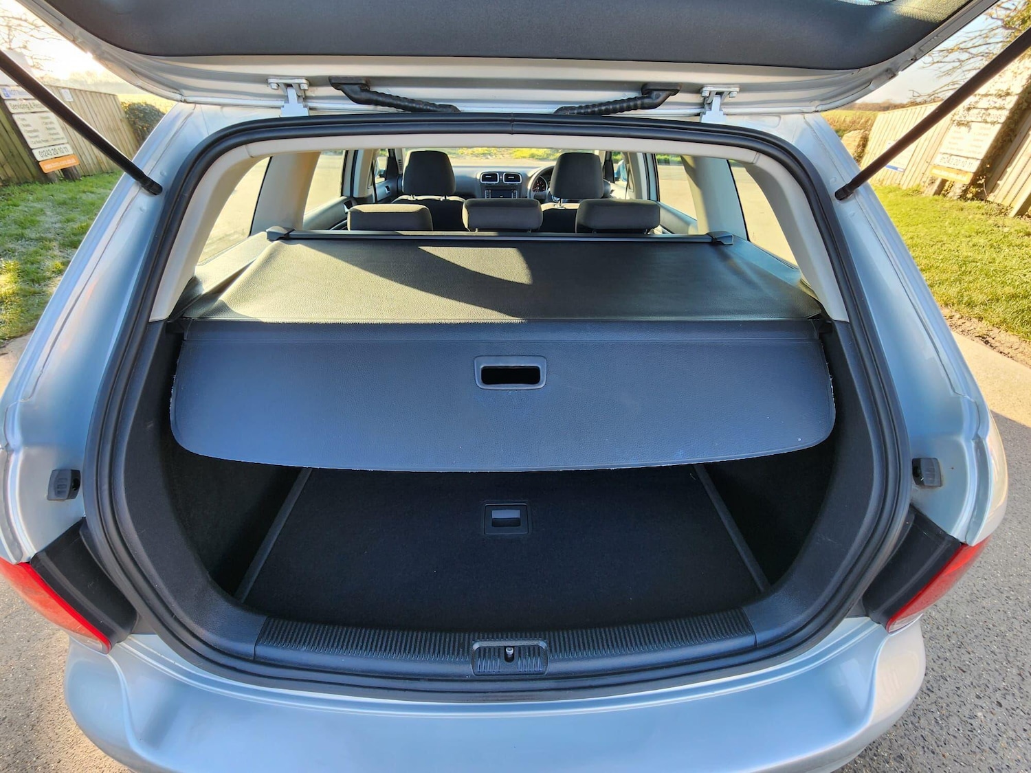 Used Volkswagen Golf 2013 for sale - 77892885: Photo 14