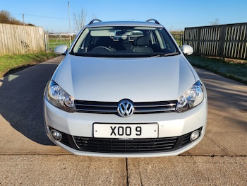 Used Volkswagen Golf 2013 for sale - 77892885: Photo