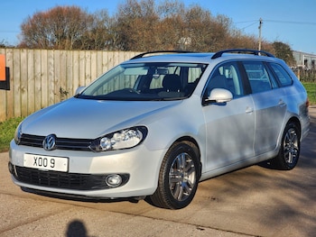 Used Volkswagen Golf 2013 for sale - 77892885: Photo