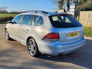 Used Volkswagen Golf 2013 for sale - 77892885: Photo