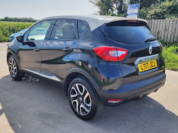 Used Renault Captur 2017 for sale - 78797230: Photo