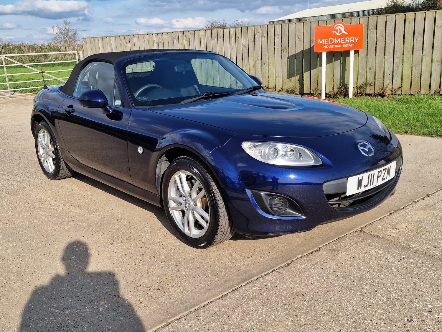 Used Mazda MX-5 2011 for sale - 76072243: Photo 2