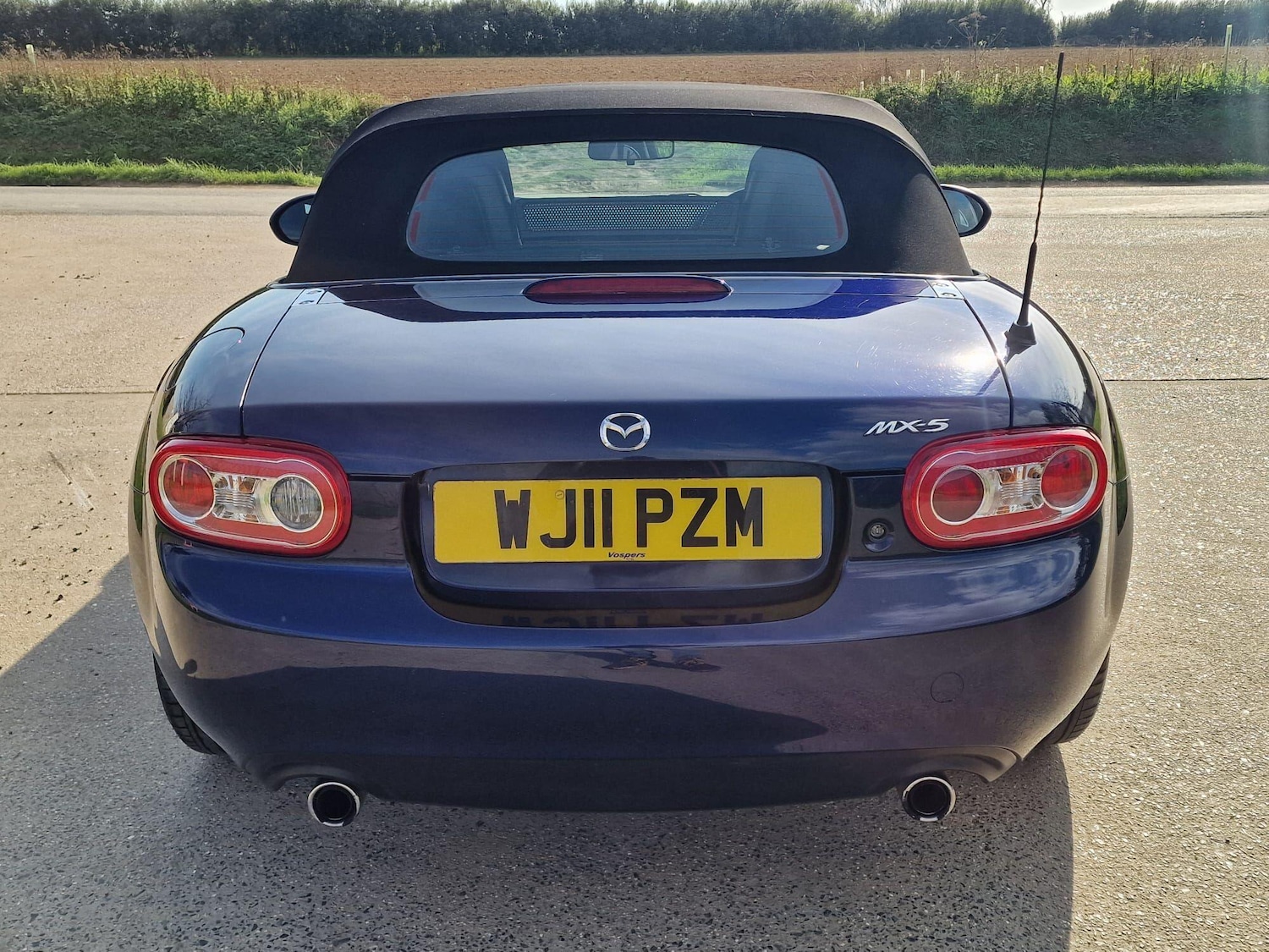 Used Mazda MX-5 2011 for sale - 76072243: Photo 7