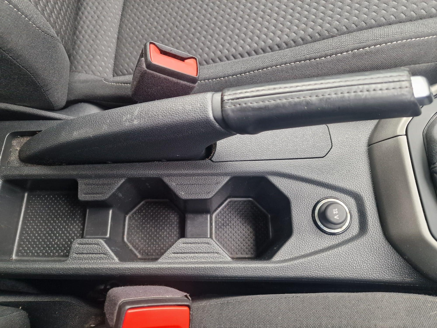 Used Volkswagen Polo 2018 for sale - 76912815: Photo 10