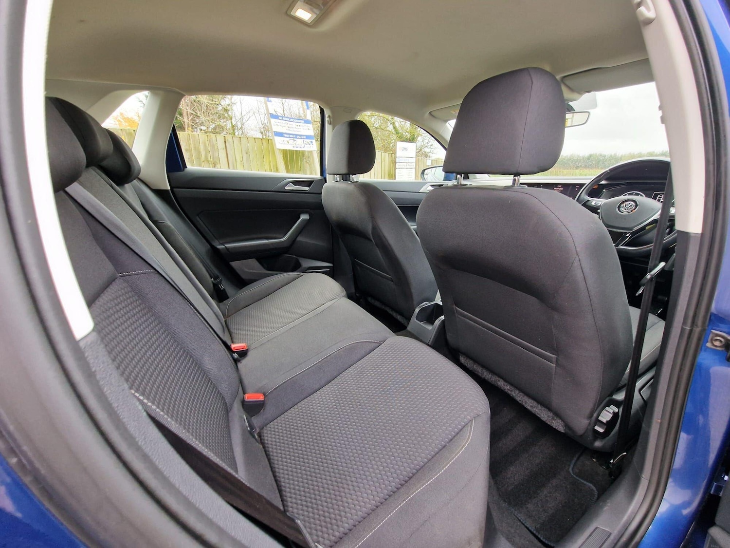 Used Volkswagen Polo 2018 for sale - 76912815: Photo 8