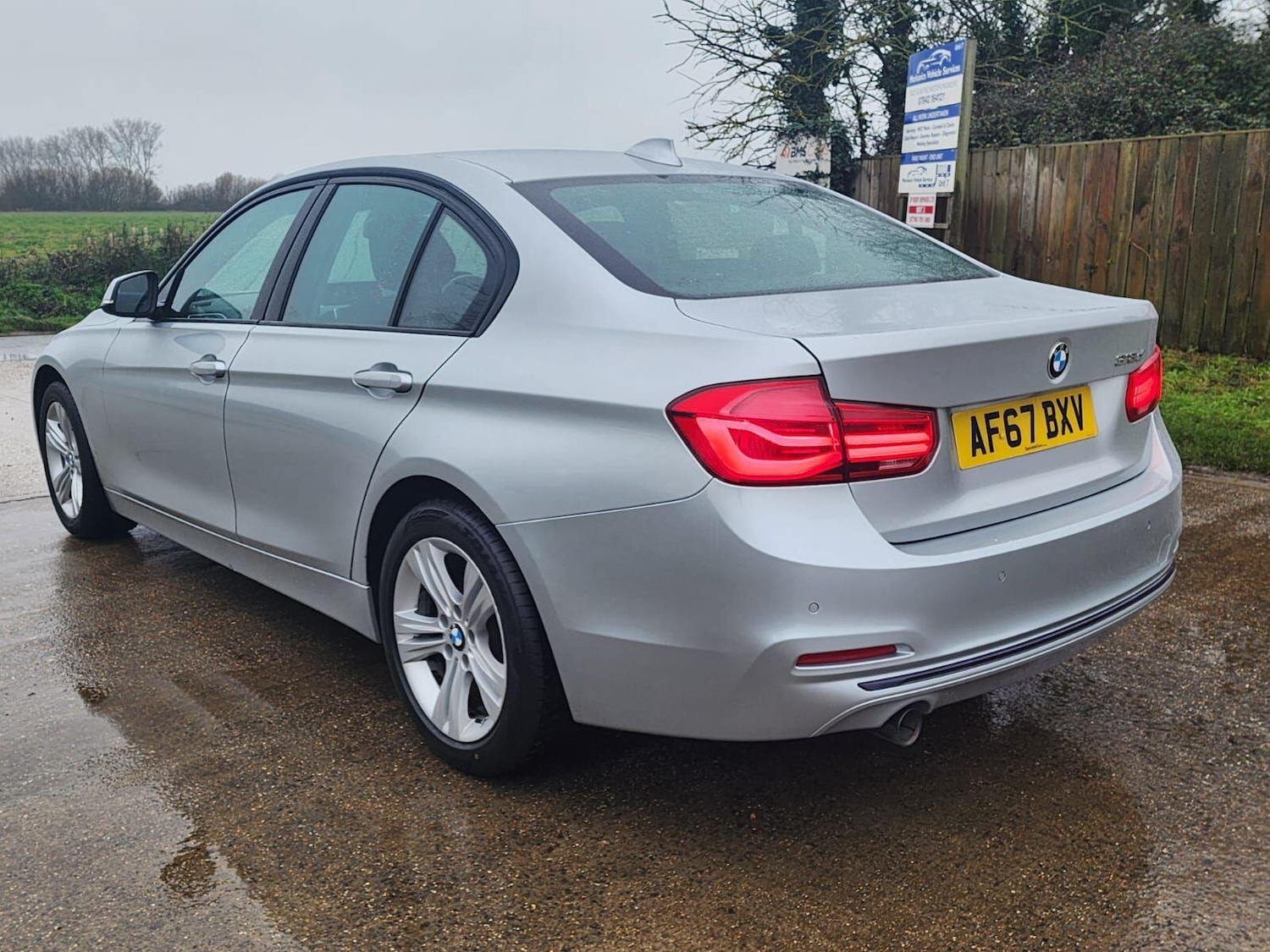 Used BMW 3 Series 2017 for sale - 76964623: Photo 4